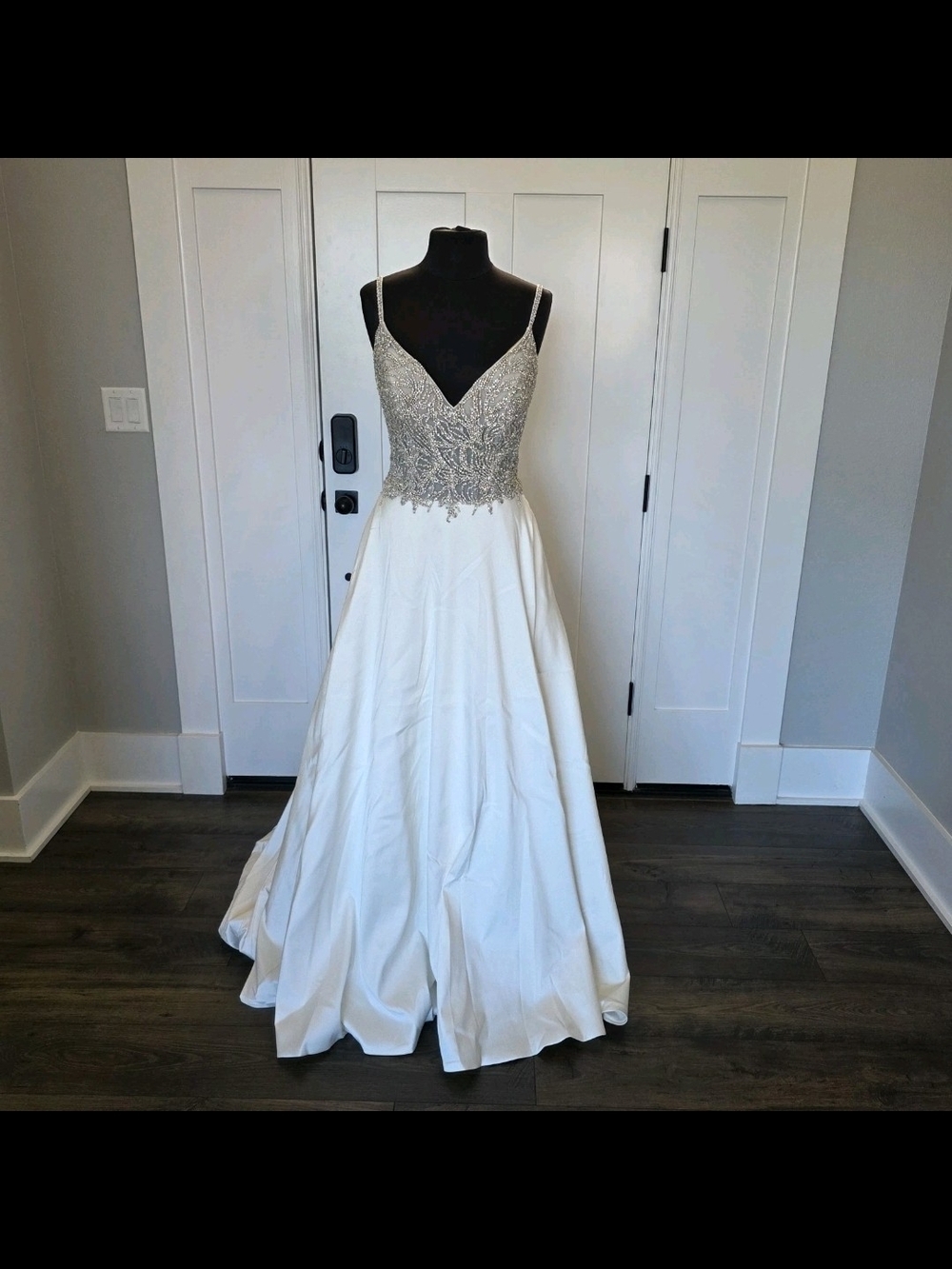 Justin Alexander Blanche Beaded Bodice A-Line Wedding Gown Size 14 Nwt